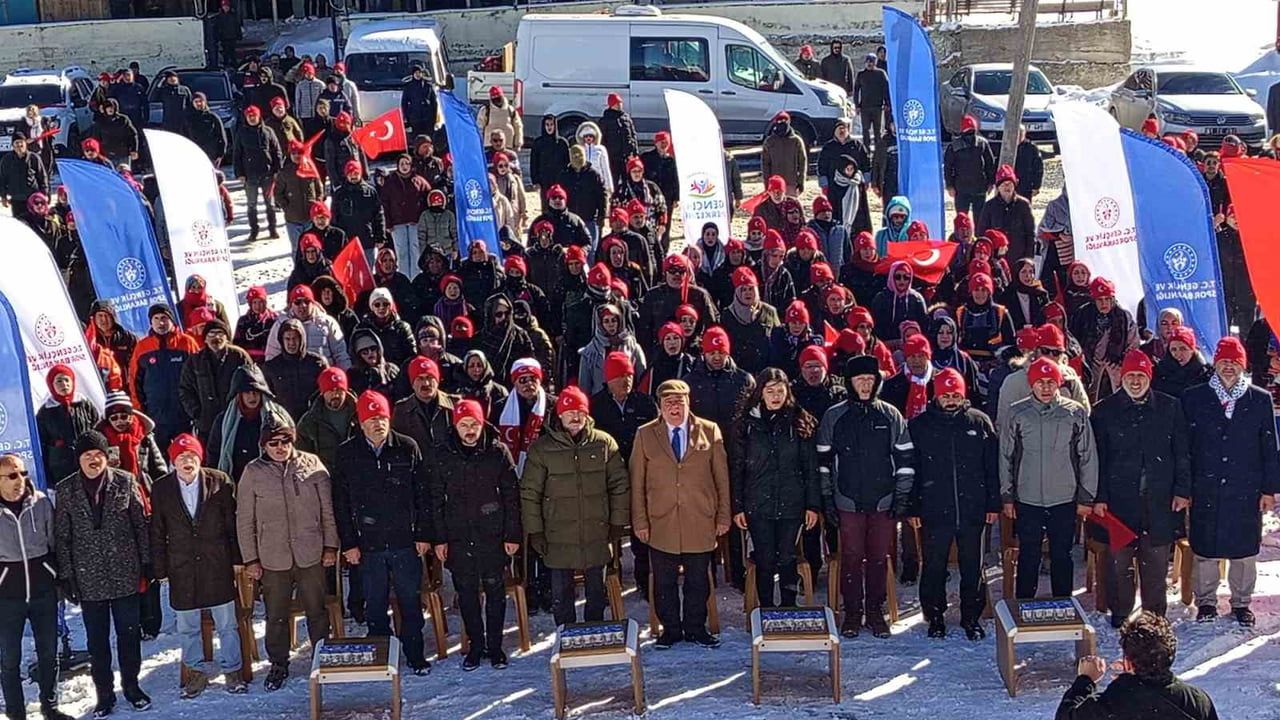 Şalpazarı’nda Geleneksel Sis Dağı Sarıkamış Şehitleri Anma Yürüyüşü