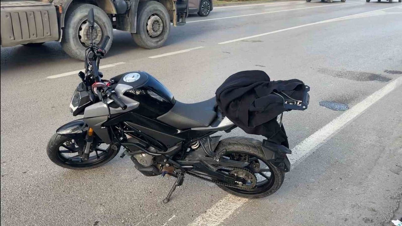 Samsun'da motosikletin çarptığı yaya hastaneye kaldırıldı