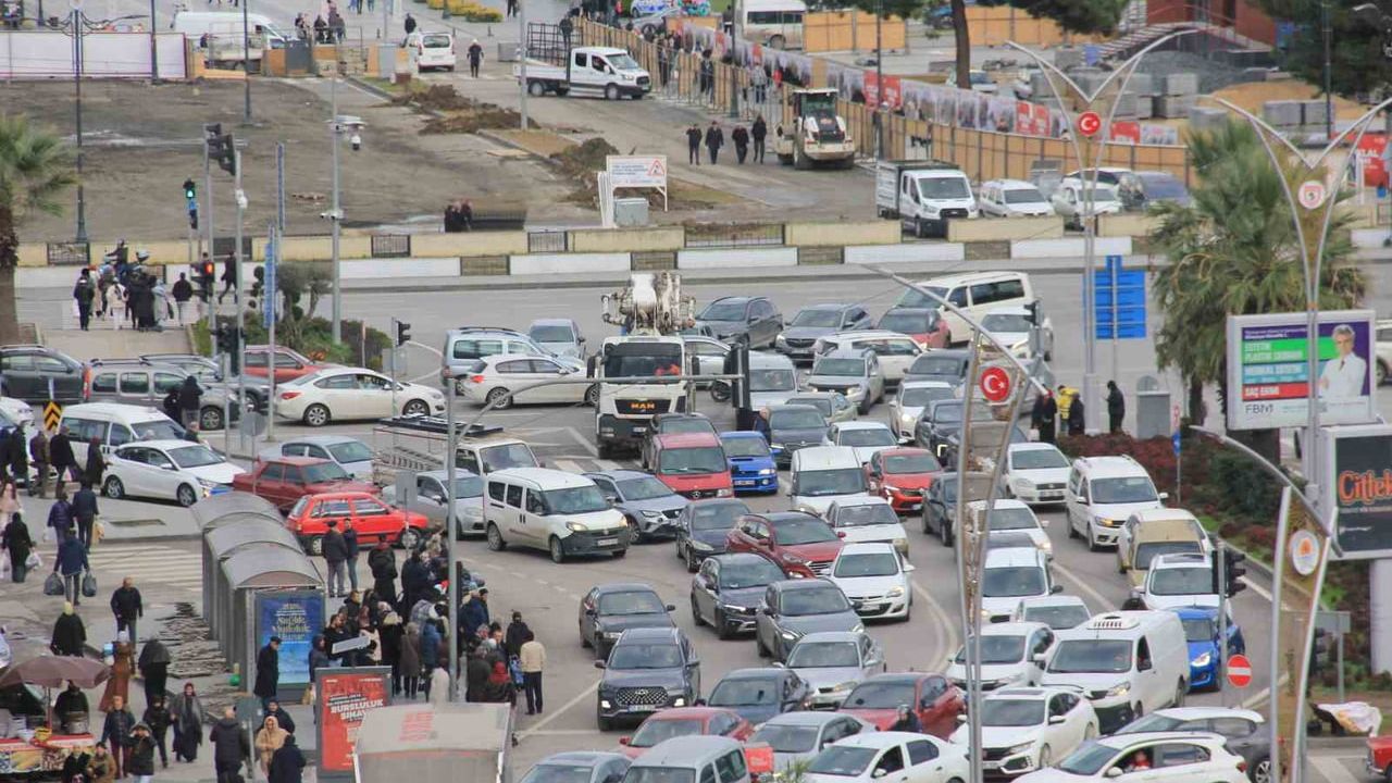 Samsun’da Trafiğe Kayıtlı Motorlu Taşıt Sayısı Bir Yılda 39 bin 647 Arttı