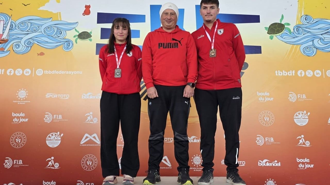 Samsunspor Bocce Takımı Mersin’de Raffa Gençler Türkiye Şampiyonası’nda madalya kazandı