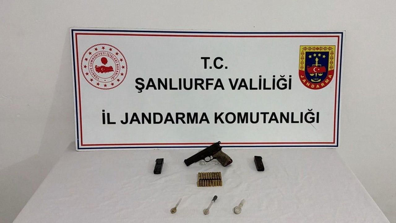 Şanlıurfa'da jandarma operasyonunda 7 ruhsatsız silah ele geçirildi