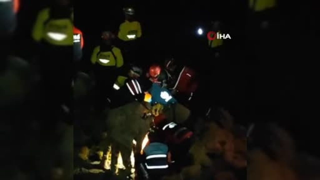 Sarıyer'de 7 saat süren aramanın ardından bulunan Ayfer Özmen'in kurtarılma anları paylaşıldı