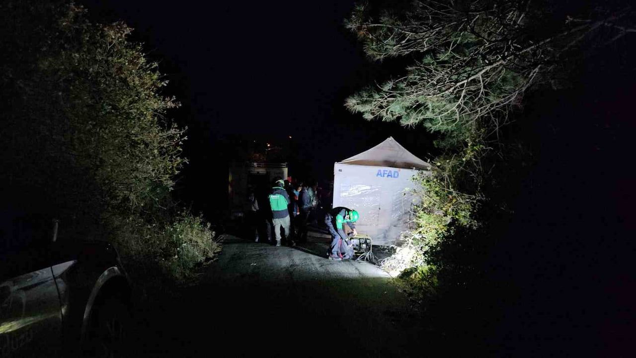 Sarıyer'de mantar toplamak için giden Ayfer Özmen (57) Rumelifeneri'nde hafif yaralı bulundu