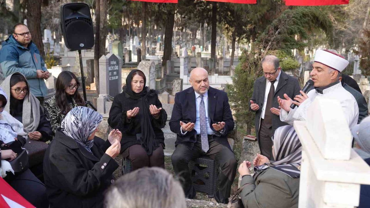 Şehit Mehmet Kamil, şehadetinin 106. yılında mezarı başında dualarla anıldı