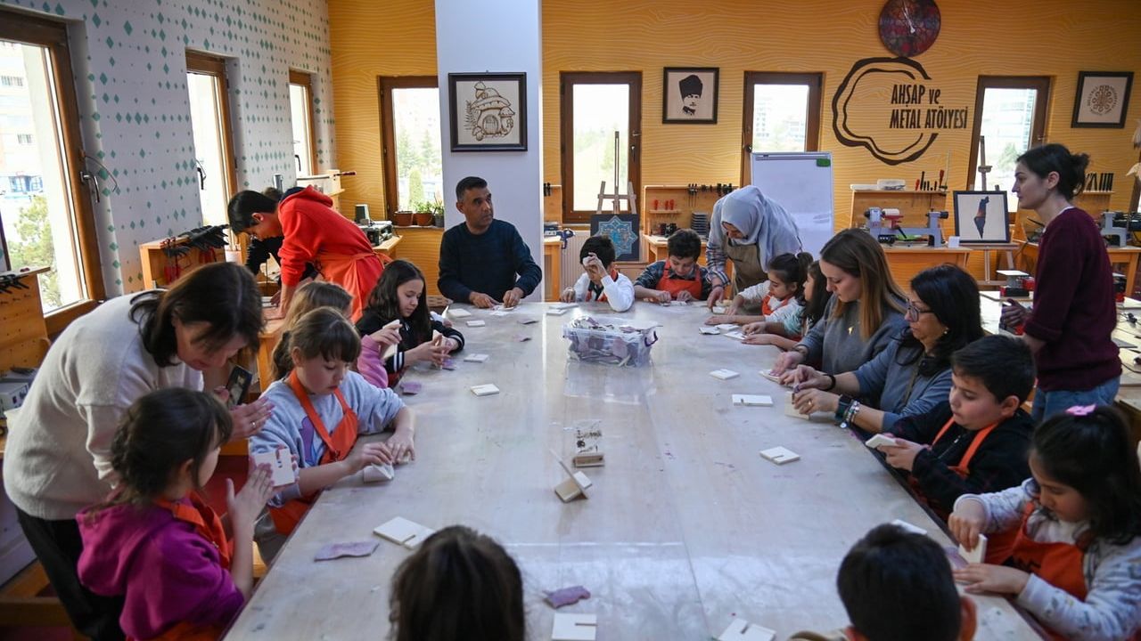 Selçuklu Belediyesi Sanat ve Tasarım Atölyesi, 'Sen Games' Erasmus+ heyetini ağırladı