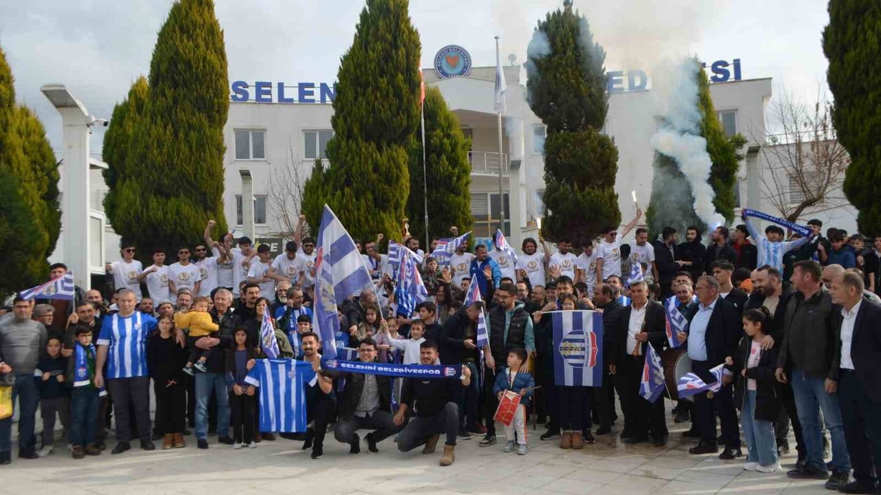 Selendi Belediye Spor namağlup şampiyon oldu — Süper Amatör Küme'ye yükseldi