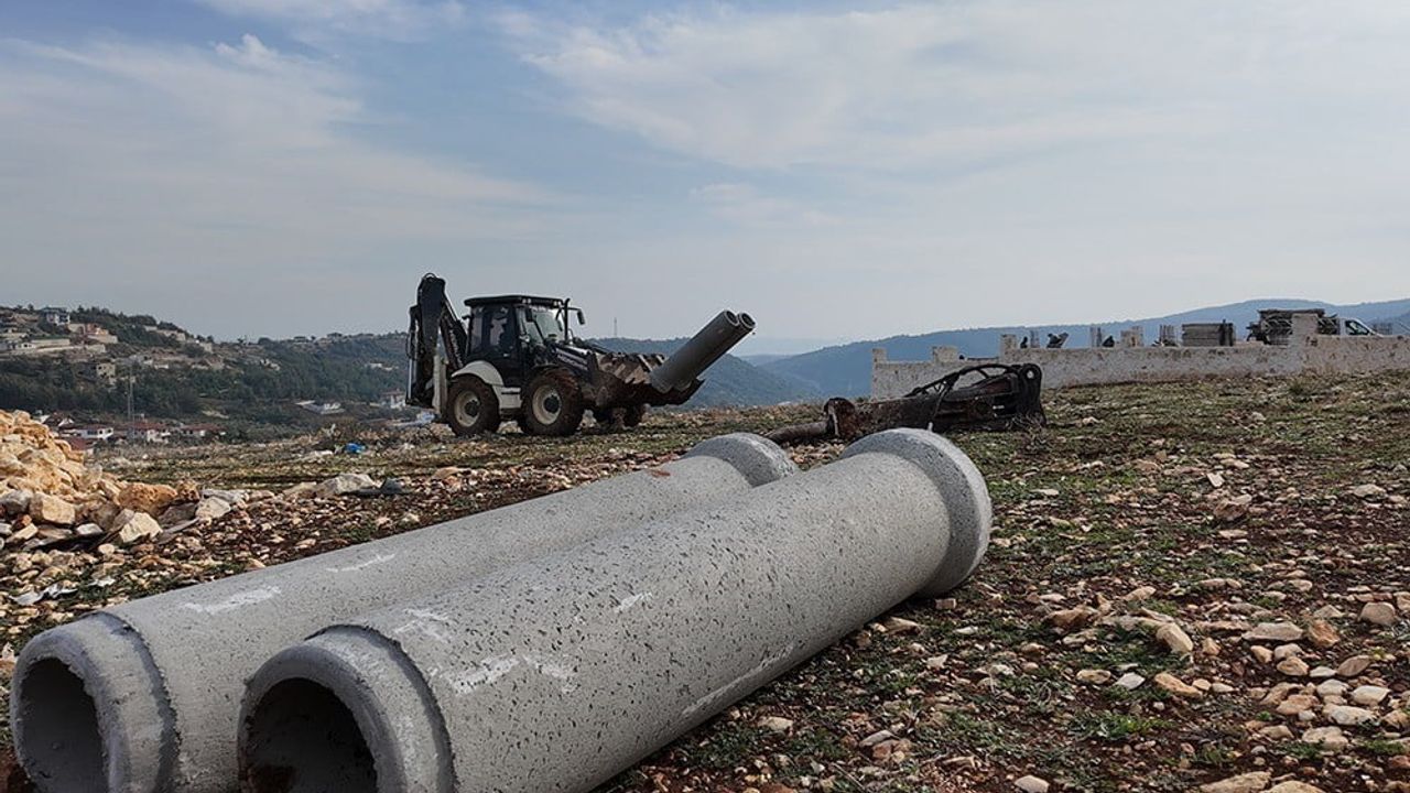 Şenköy Mahallesi'nde 2.160 metre kanalizasyon hattı ile altyapı eksikliği gideriliyor