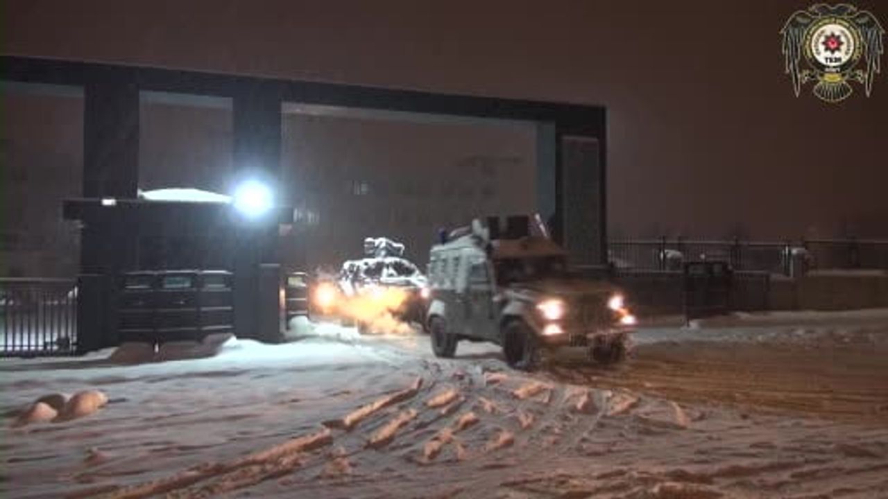 Siirt'te sosyal medyada DEAŞ propagandası yaptığı belirtilen S.İ. tutuklandı