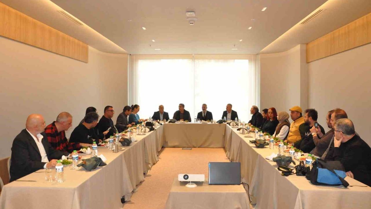 Silifke'de turizm toplantısı: Bölgenin güçlü potansiyeli ve 2026 hedefleri