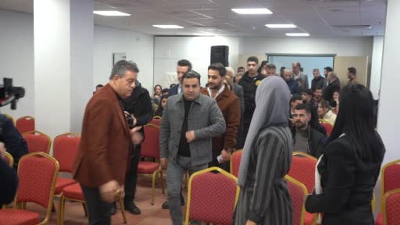 Şırnak Belediyesi'nden 24 yeni evli çifte 60 bin lira nakdi destek