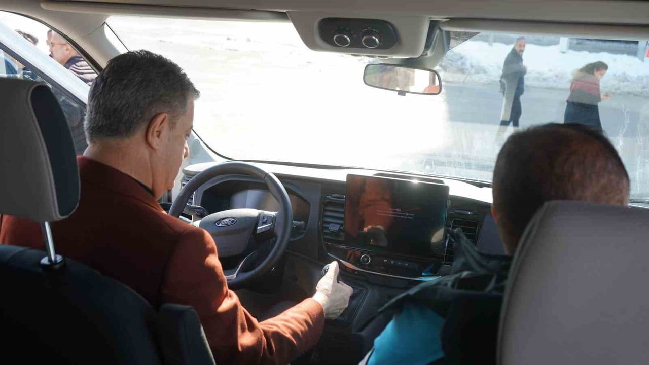 Şırnak’ta mobil sağlıklı yaşam aracı hizmete alındı — Belediyeden lojistik destekle kapıya sağlık