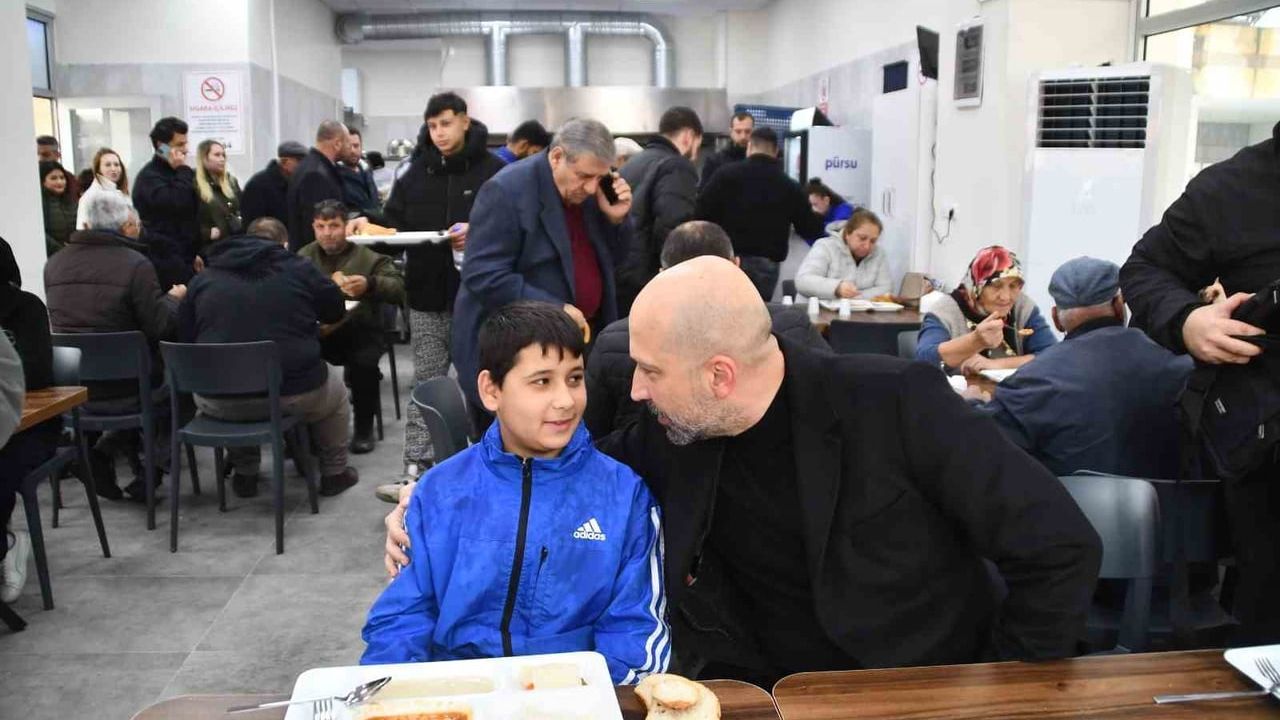 Söke Şehir Lokantası Bedesten Çarşı’da hizmete girdi; 4 çeşit sıcak yemek 75 lira