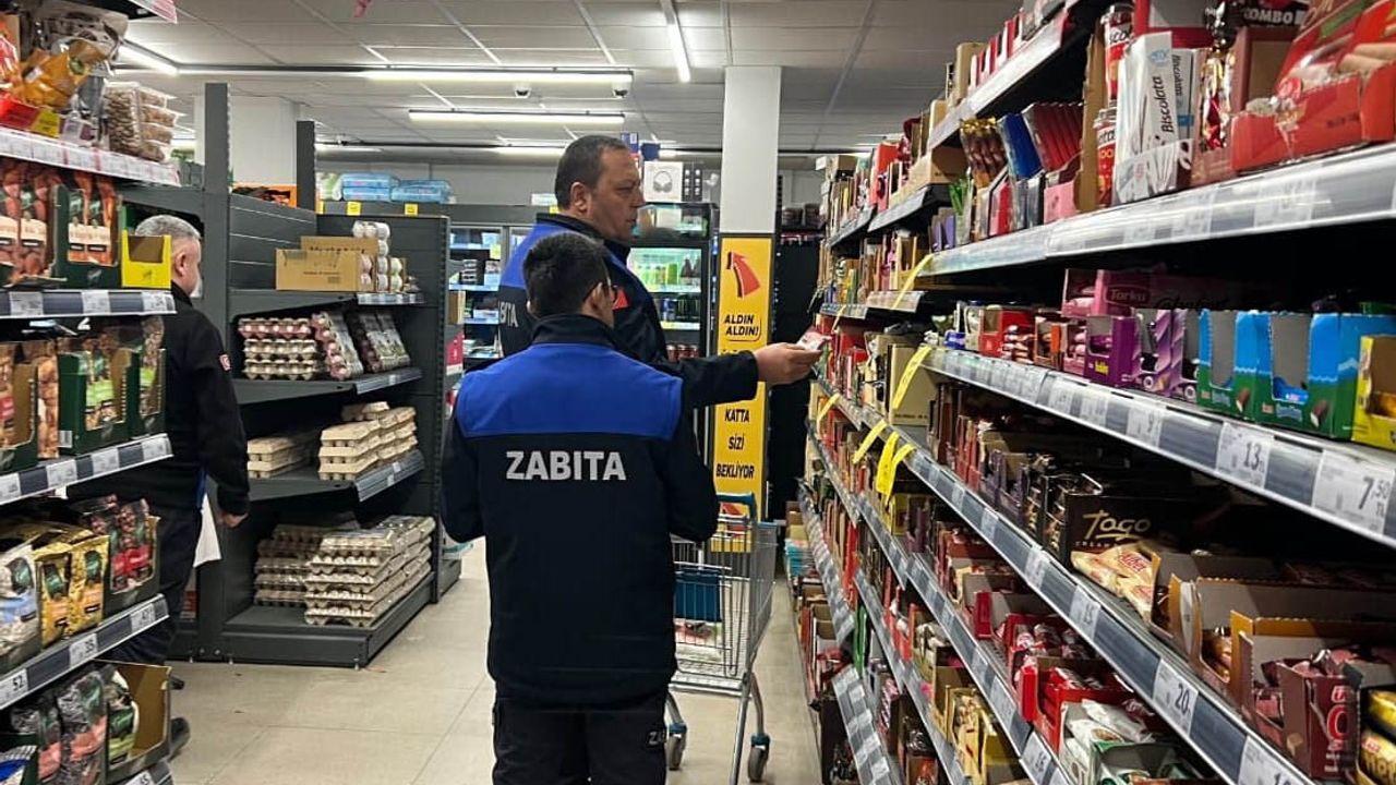 Şuhut’ta zabıta ekipleri gıda ve ürün denetimi gerçekleştirdi