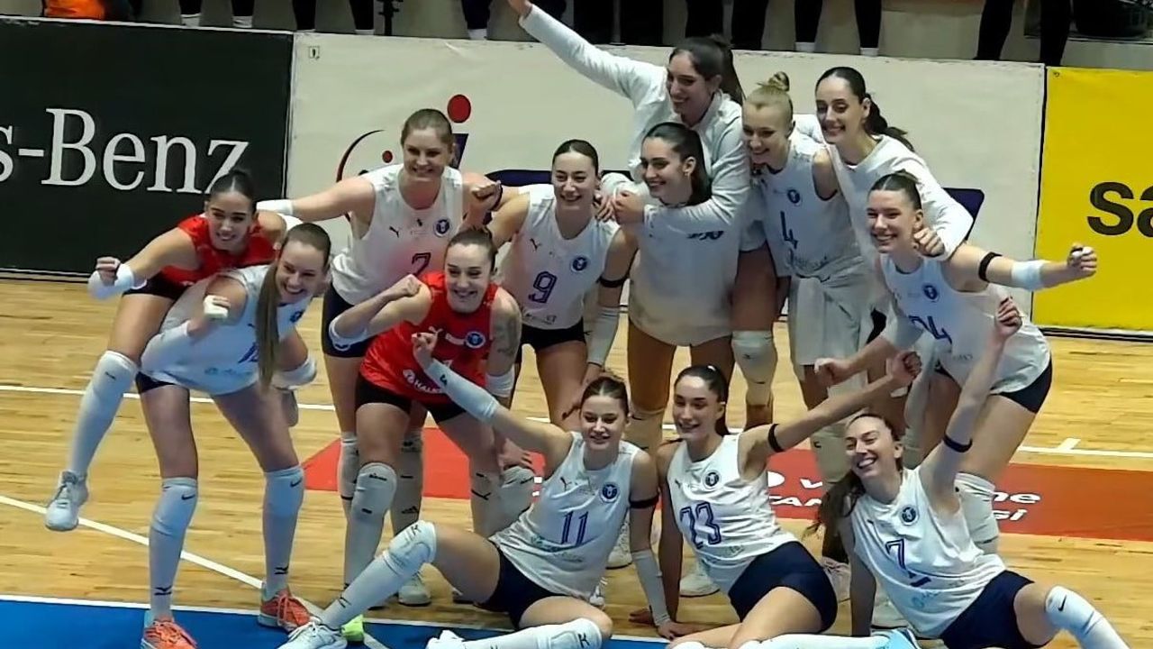 Sultanlar Ligi: Aydın Büyükşehir Belediyespor 3-2 İlkbank (17. hafta)