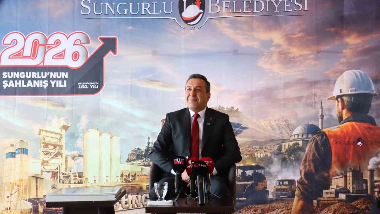 Sungurlu'da yatırım hamlesi: Başkan Muhsin Dere 2026 yol haritasını ve 2 milyar 89 milyon TL'lik bütçeyi açıkladı