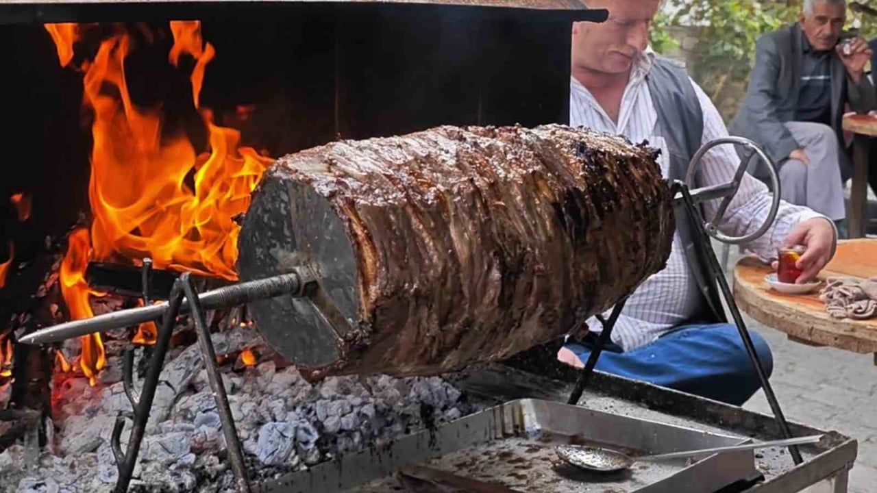 Taste Atlas'ın 'Dünyanın En İyi 100 Yemeği' Listesinde Türk Lezzetleri İlk 10'da