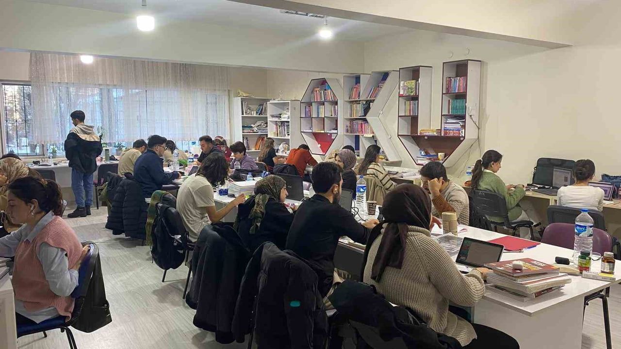 Tatvan SYDV, 2025’te kapsamlı yardımlarla sosyal dayanışmayı güçlendirdi