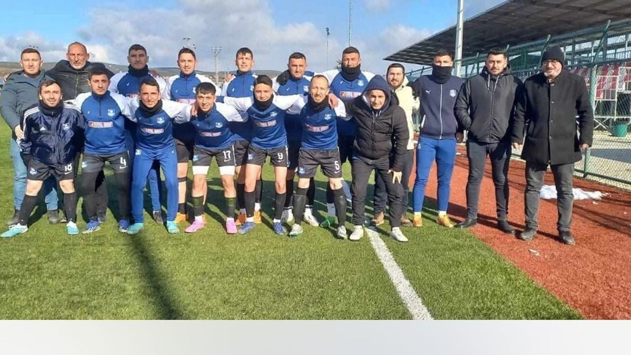 Tavşanlı'da Çobanköyspor: 4-0 galibiyet ve saha eksiklerine dikkat çeken centilmenlik