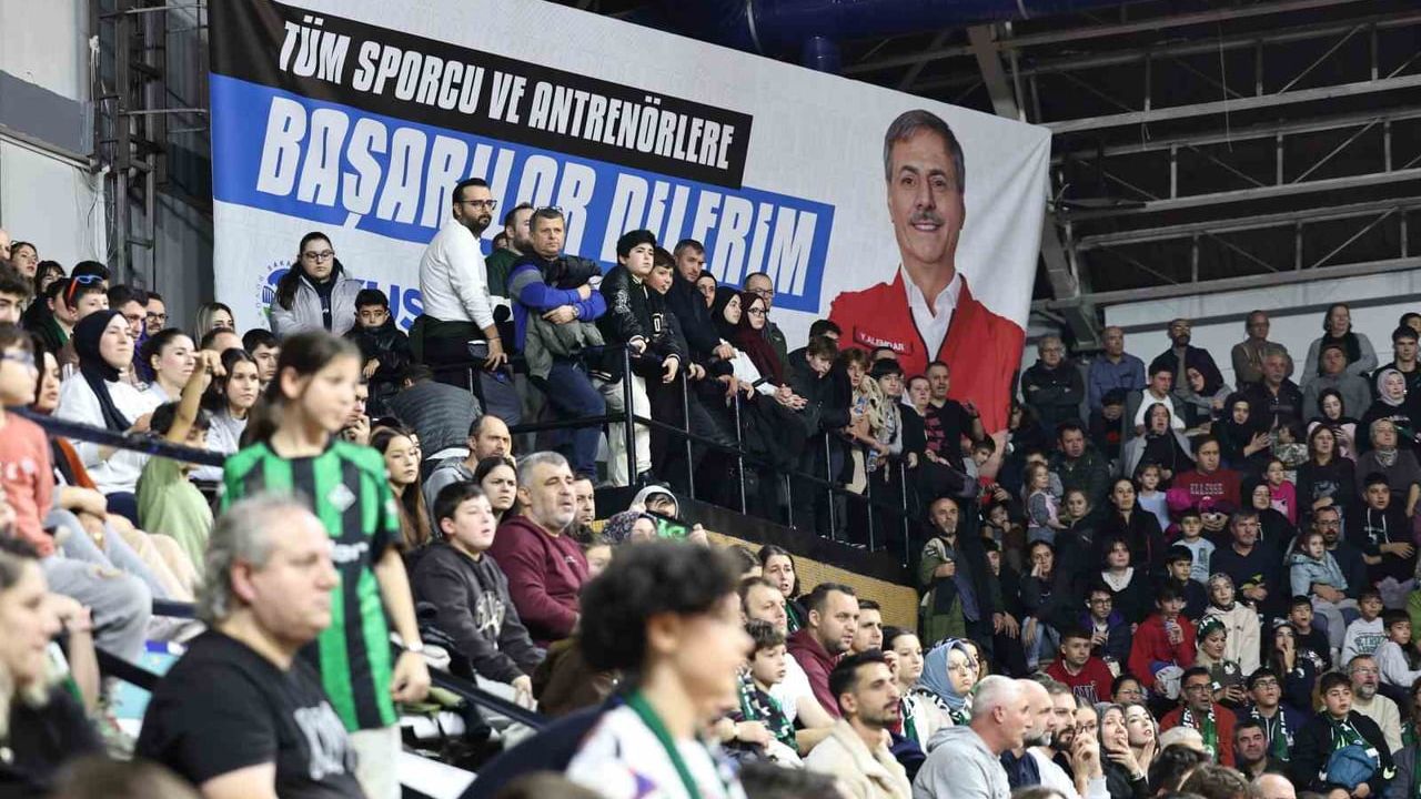 TB2L 13. Hafta: Sakarya Büyükşehir, ABB EGO Spor'u 10 Ocak'ta Atatürk Kapalı'da Ağırlıyor