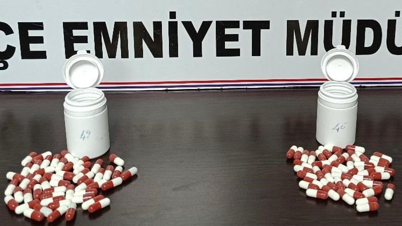 Tekirdağ Muratlı’da operasyon: 100 sentetik hap ve esrar ele geçirildi