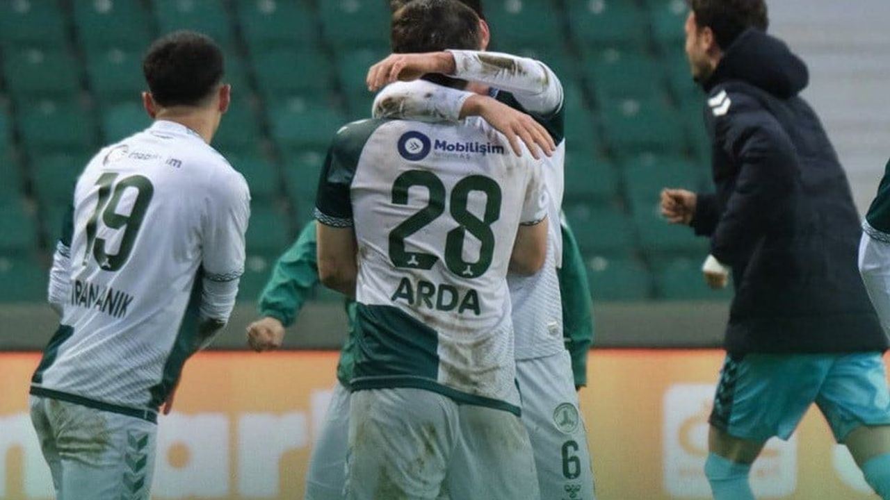 TFF 3. Lig 3. Grup: Giresunspor 1-1 Çayelispor - Erken gol ve son dakika eşitliği