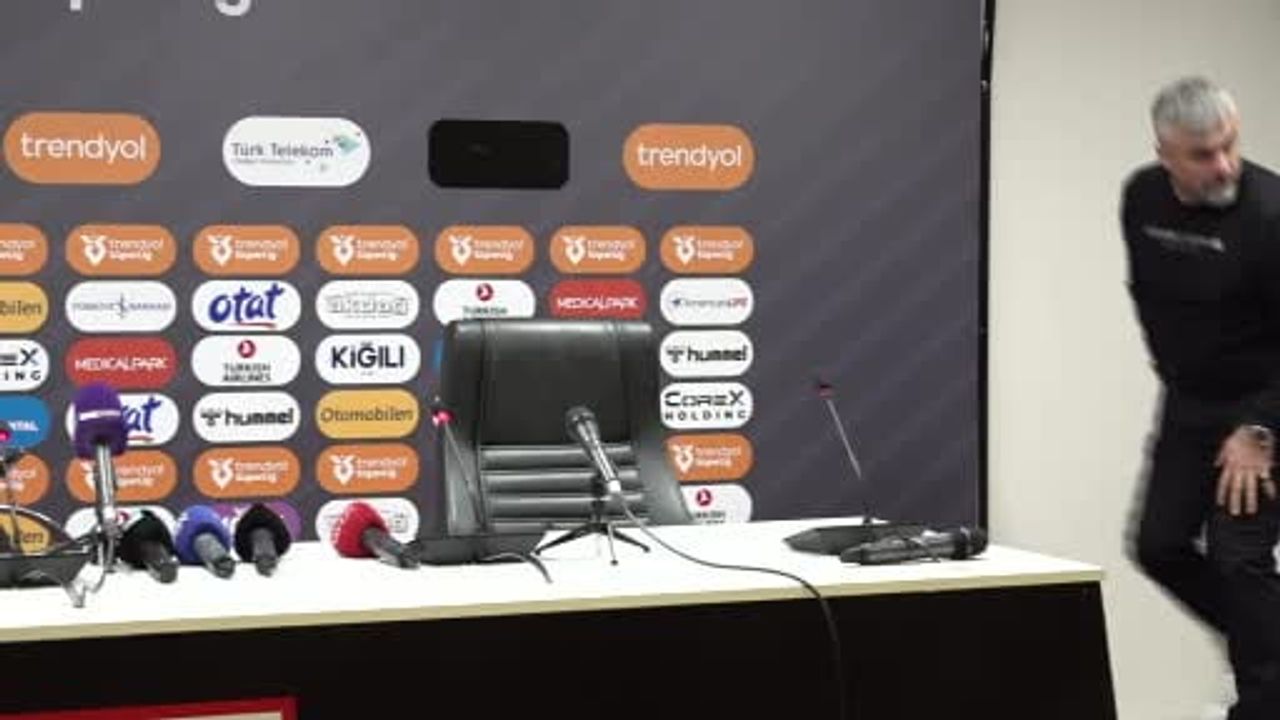 Thomas Reis: Her gün güneşli günler olmuyor — Samsunspor'un Kocaelispor maçı değerlendirmesi