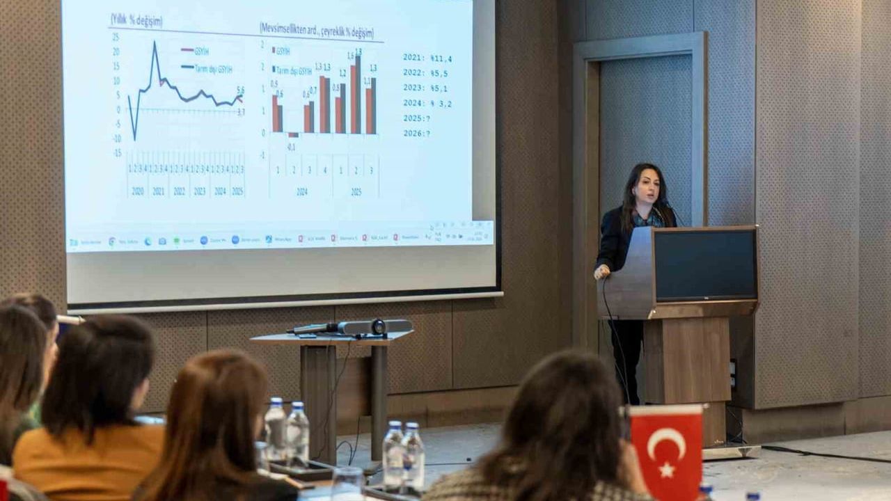 TOBB KGK Marmara Bölge Toplantısı Bursa'da: Kadın Girişimciliğini Güçlendirme Stratejileri Görüşüldü