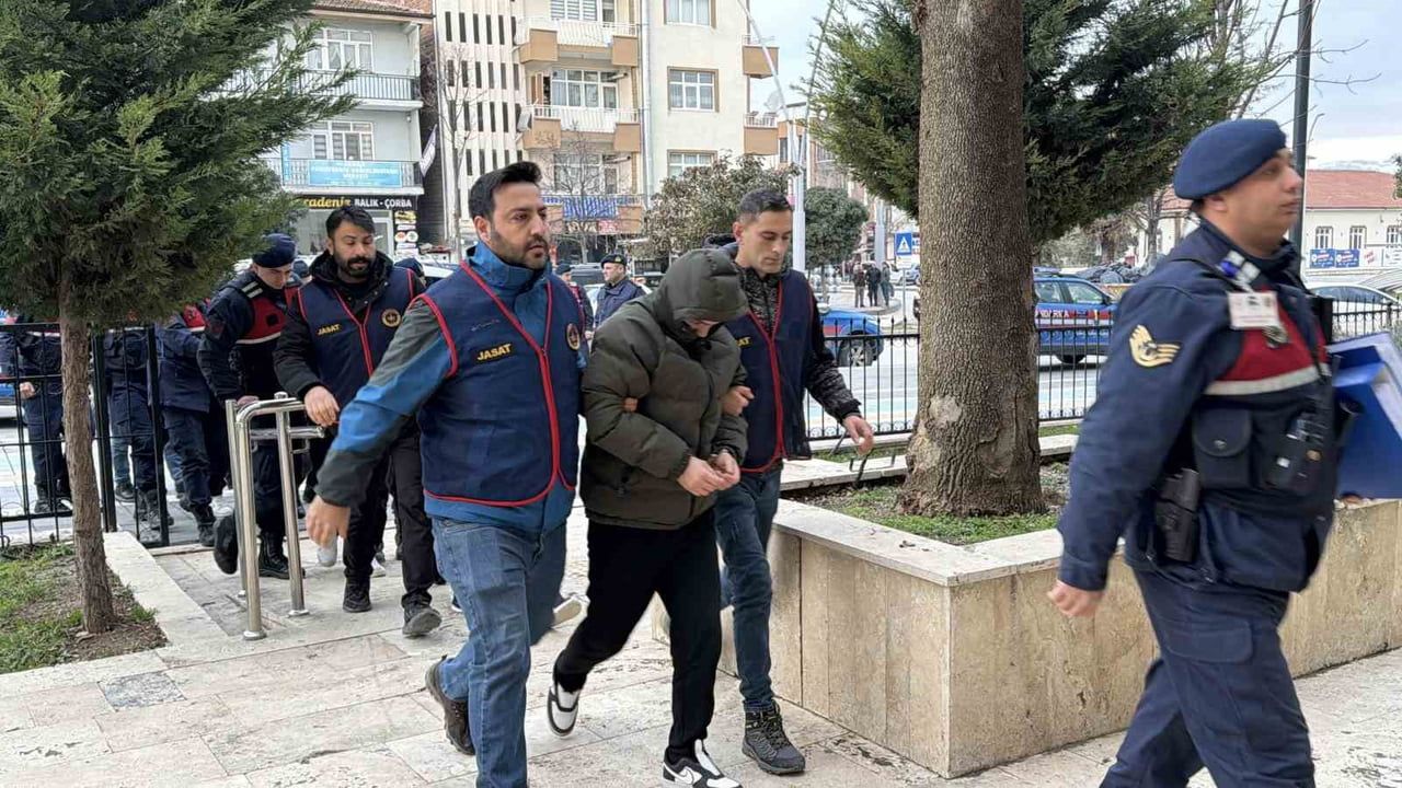 Tokat Erbaa'da yasa dışı bahis operasyonu: 9 şüpheli tutuklandı