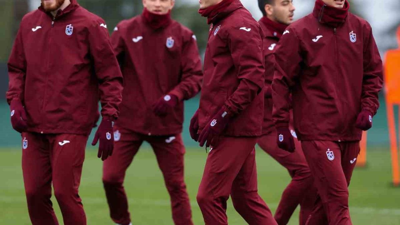 Trabzonspor, Kocaelispor Maçı Hazırlıklarını Oulai de'nin Katılımıyla Sürdürdü