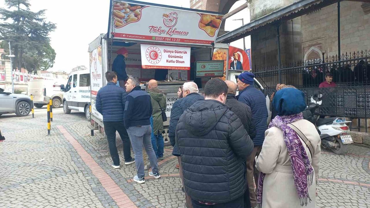 Trakya Gümrük ve Dış Ticaret Bölge Müdürlüğü'nden Dünya Gümrük Günü'nde Lokma İkramı