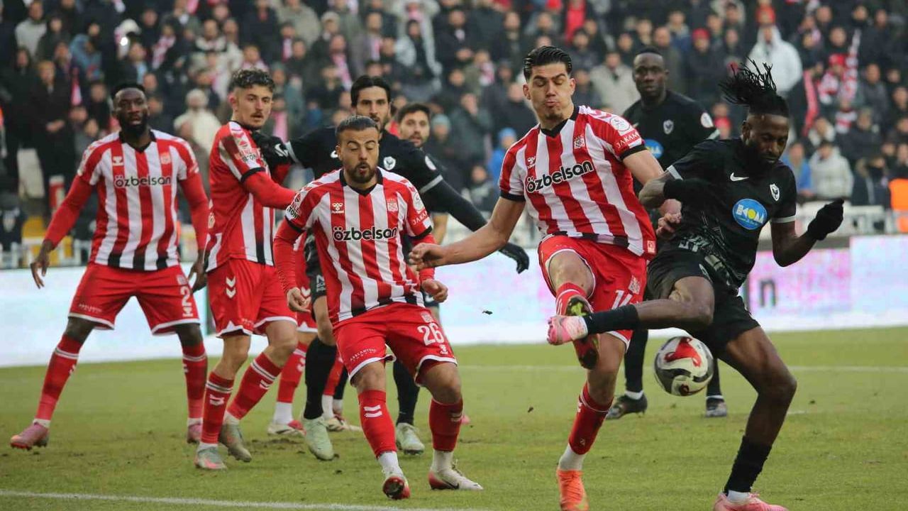 Trendyol 1. Lig 22. hafta: Özbelsan Sivasspor 1-1 Amed Sportif Faaliyetler