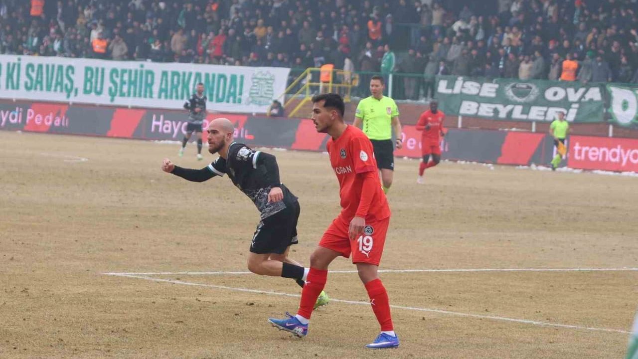 Trendyol 1. Lig 23. Hafta: Alagöz Holding Iğdır FK - Manisa FK 0-0