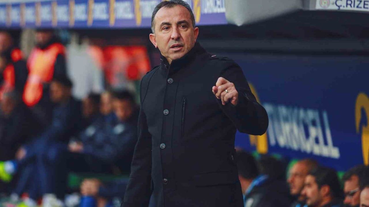 Trendyol Süper Lig: Çaykur Rizespor 0-0 Corendon Alanyaspor — İlk Yarı