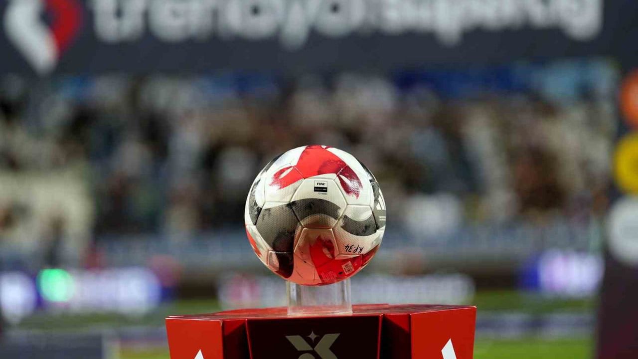 Trendyol Süper Lig'de İkinci Yarı Başlıyor: 18. Hafta Programı ve Hakemler