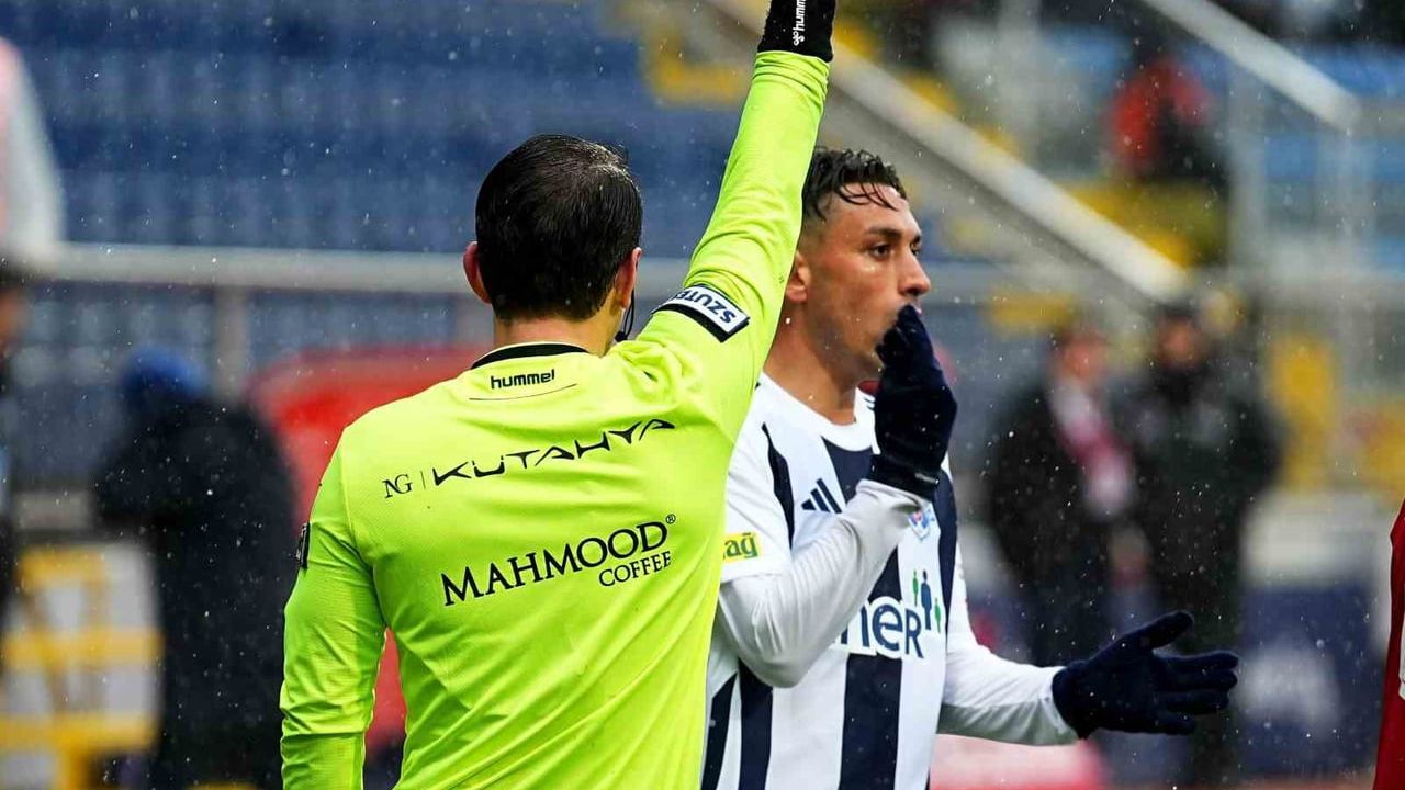 Trendyol Süper Lig: Kasımpaşa 0-0 Antalyaspor — İlk Yarı Özeti