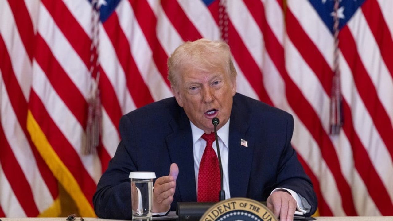 Trump: Hamaney 'hasta bir adam'; İran'da yeni liderlik arama çağrısı