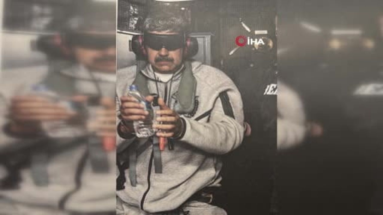 Trump, Maduro'nun USS Iwo Jima'da Olduğunu İddia Eden Fotoğraflar Paylaştı