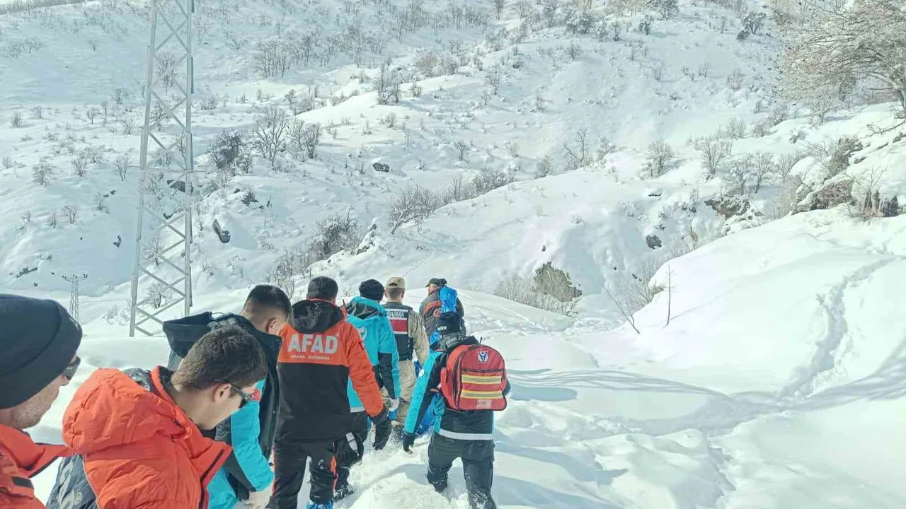Tunceli’de 108 yaşındaki kadına sağlık ekipleri müdahalesi