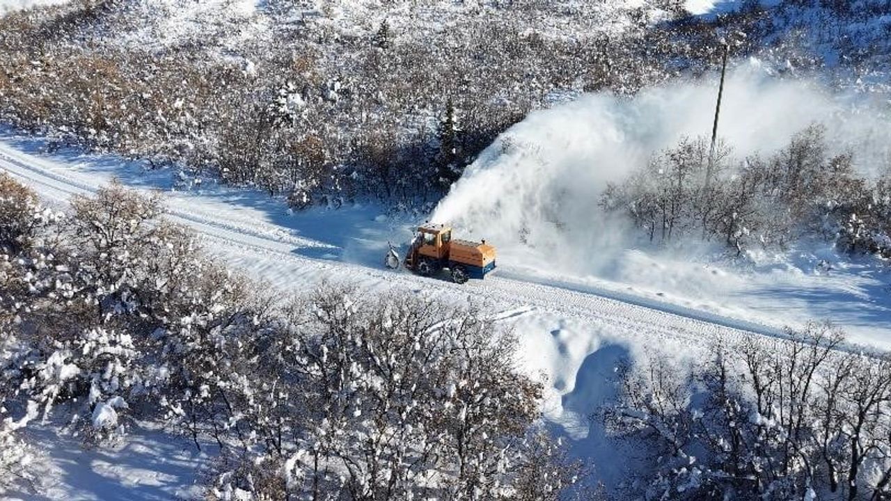 Tunceli'de 125 Köy Yolu Kar Nedeniyle Ulaşıma Kapandı — Ekiplerin Çalışması Sürüyor