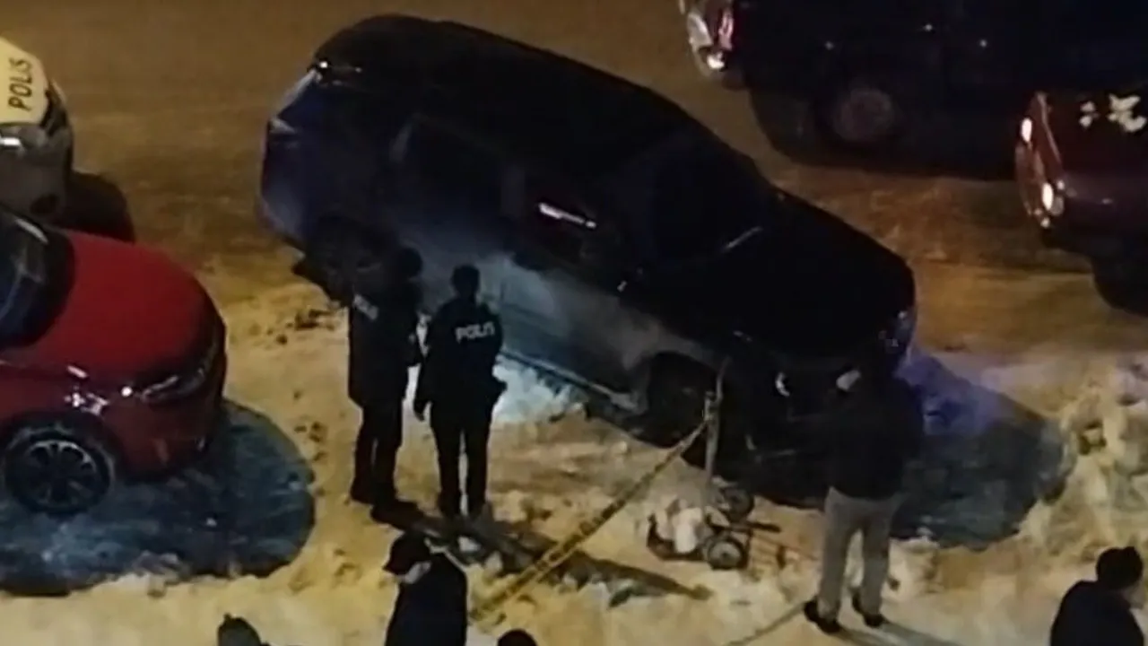 Tunceli'de kar maskeli şahıs araçtan inenlere ateş açtı — Yaralanma yok