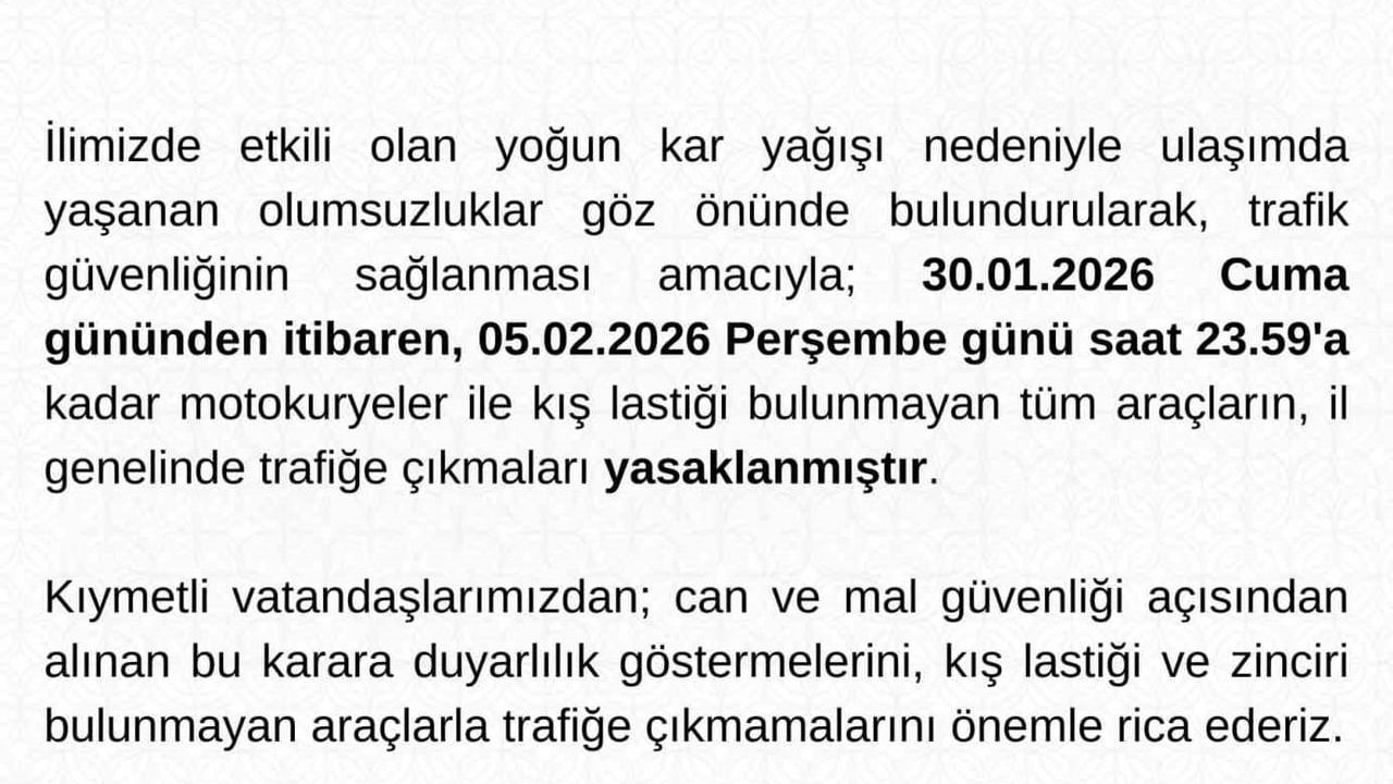 Tunceli'de kar yağışı nedeniyle motokuryeler ve kış lastiği olmayan araçların trafiğe çıkışı yasaklandı