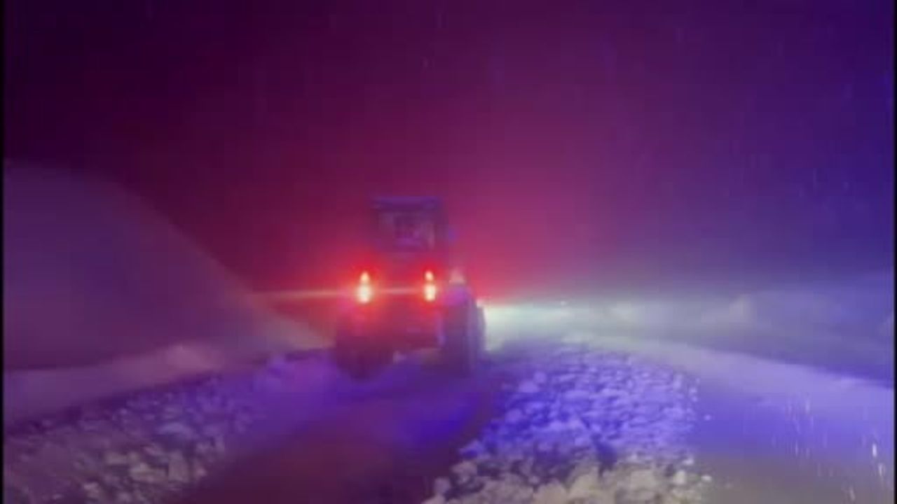 Tunceli'de yaklaşık 10 gündür karla mücadele: Ekipler 7/24 sahada