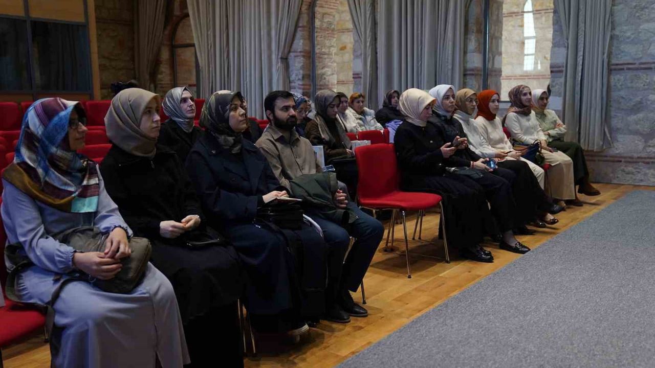 TÜRGEV’in 'Tanıklığın Dili: Gazze ve Okuryazarlık' seminerleri gençleri çok boyutlu düşünmeye davet ediyor