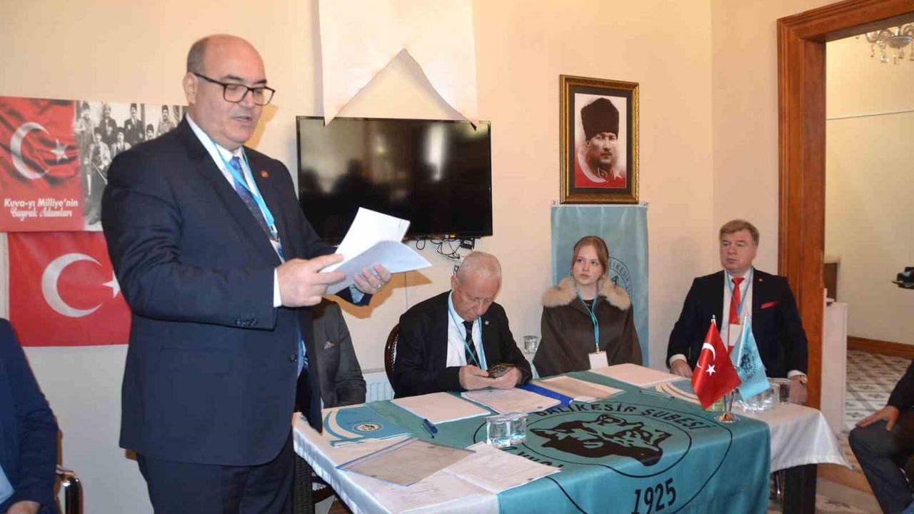 Türk Ocakları Balıkesir Şubesi 16. Olağan Genel Kurulu: Oğuz Atan Yeniden Seçildi