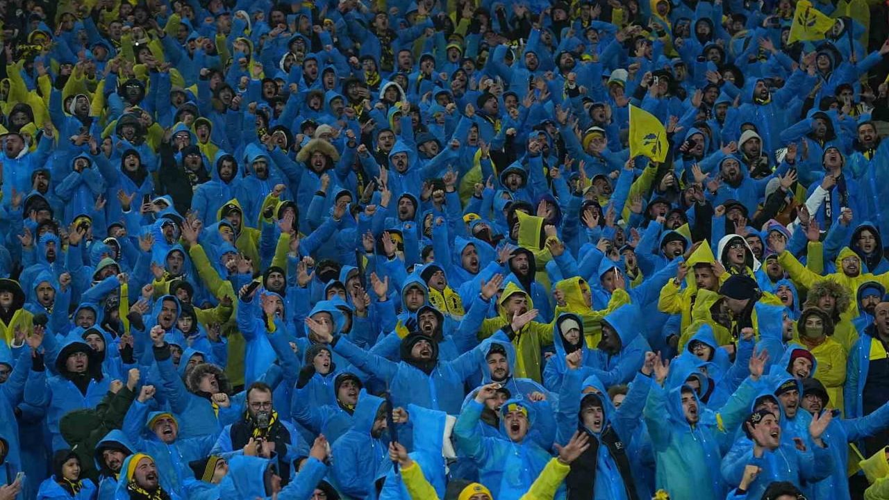 Turkcell Süper Kupa finalini 58 bin 397 seyirci izledi