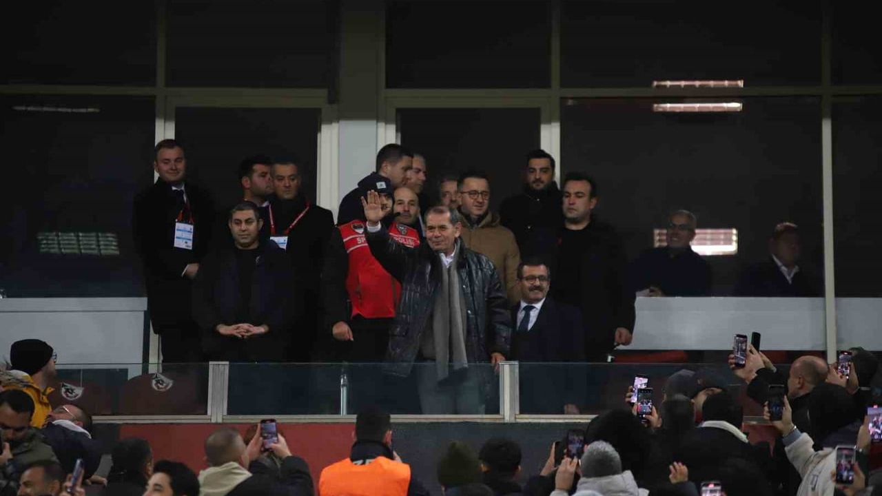 Turkcell Süper Kupa Yarı Finali: Galatasaray 0-0 Trabzonspor — İlk 15 Dakika