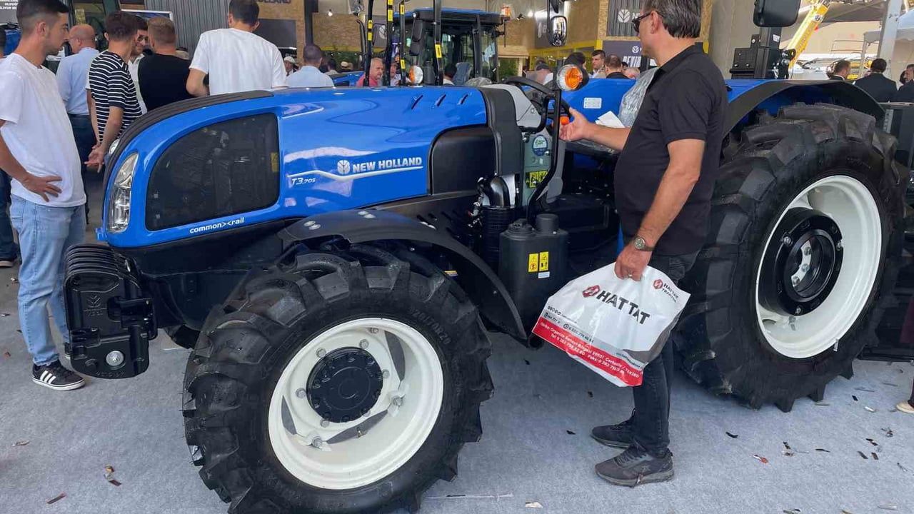 Türkiye'de Traktör Sayısı 80 İlde Artarken Sadece Şanlıurfa'da Azaldı