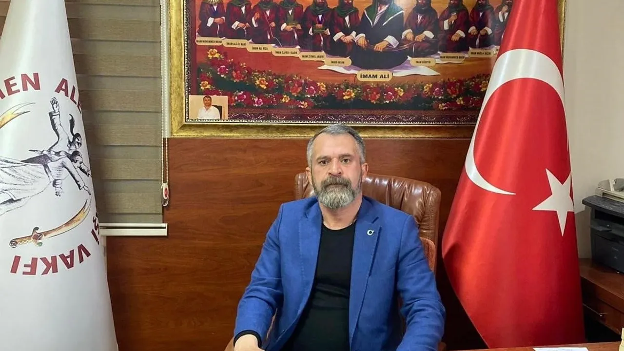 Türkmen Alevi Bektaşi Vakfı Başkanı Özdemir'den Nusaybin'deki bayrak saldırısına tepki