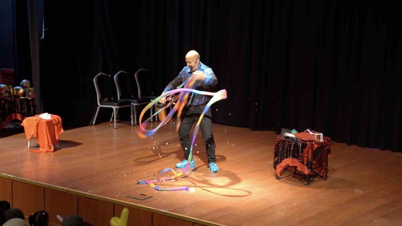 Tuzla Belediyesi Yarıyıl Tatili Şenliği Şifa Kültür Merkezi’nde başladı