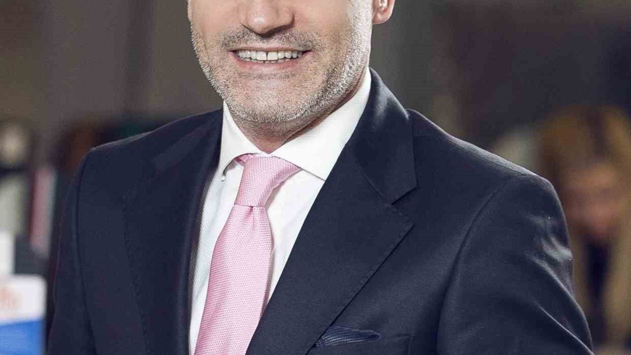 Ülker'de Satış Başkan Yardımcılığına Kayhan Zenginoğlu Atandı